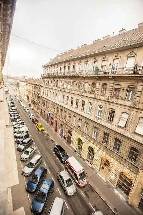 Keleti Apartment City Center Big Flat Bedroom Private Use Budapeşte 0*,