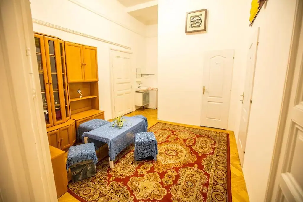 Keleti Apartment City Center Big Flat Bedroom Private Use Budapeşte
