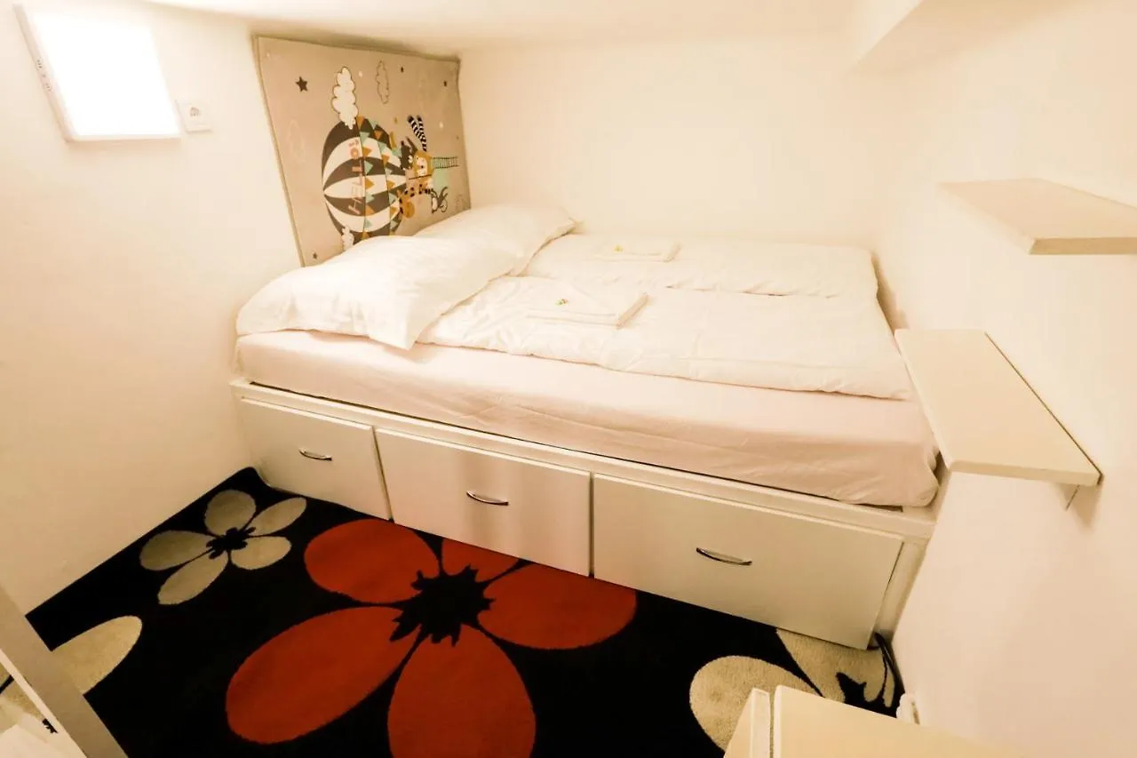 Pansiyon Keleti Apartment City Center Big Flat Bedroom Private Use Budapeşte