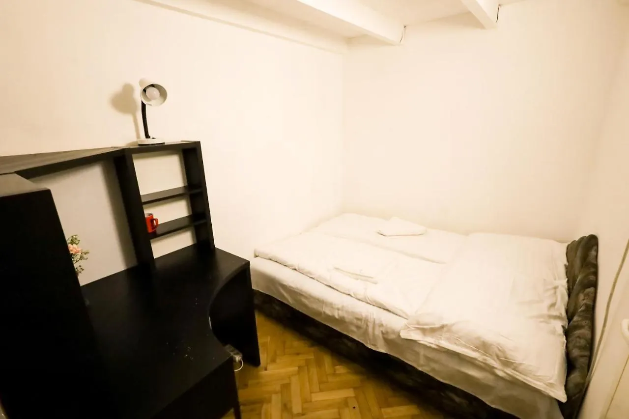 Keleti Apartment City Center Big Flat Bedroom Private Use Budapeşte 0*,  Macaristan